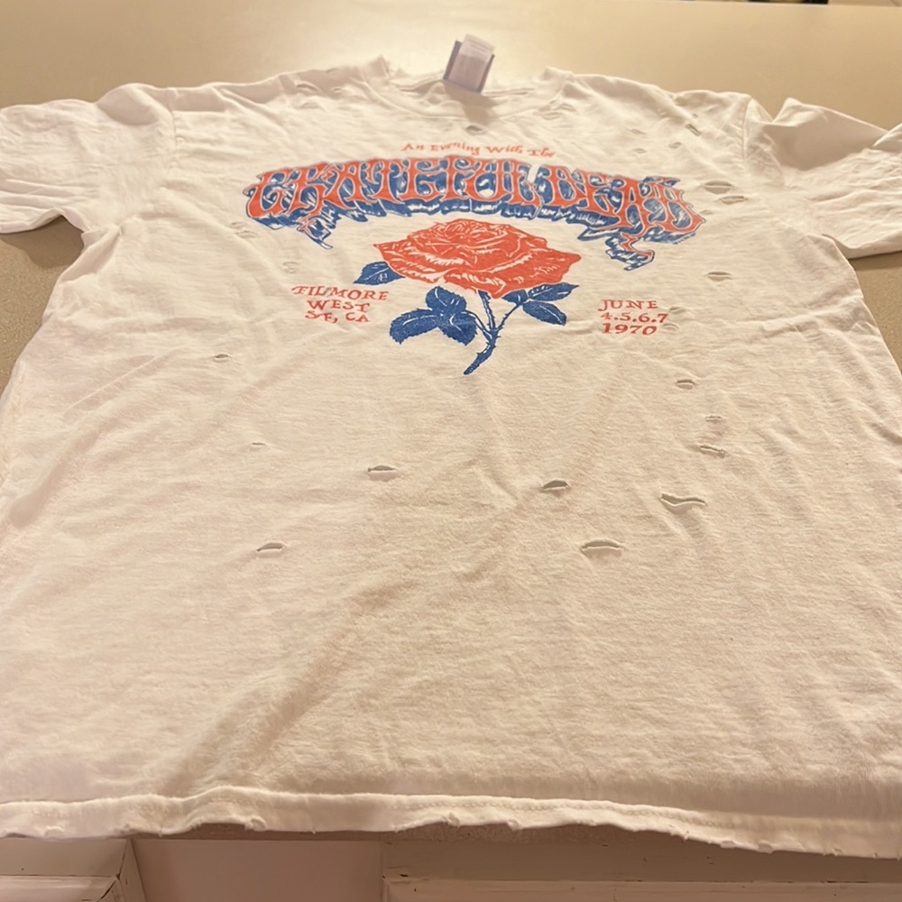 Urban outfitters distressed Grateful Dead graphic T